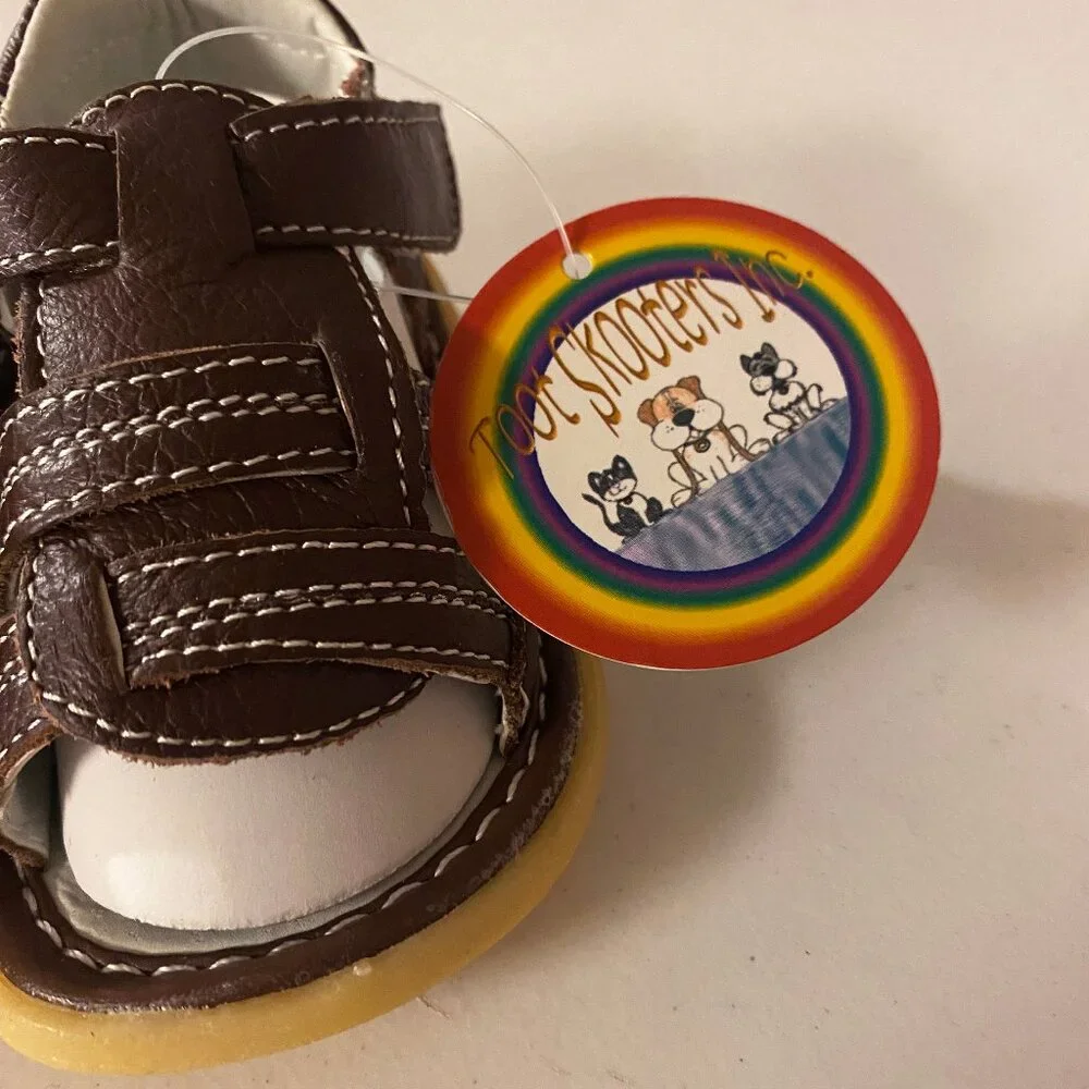 Toot Skooters Inc. Baby Boy Brown Sandals Size 4